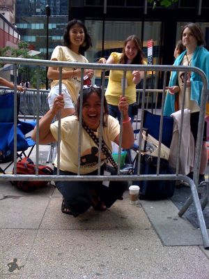 Trapped In the Barricade!
credit: AerynBlack
