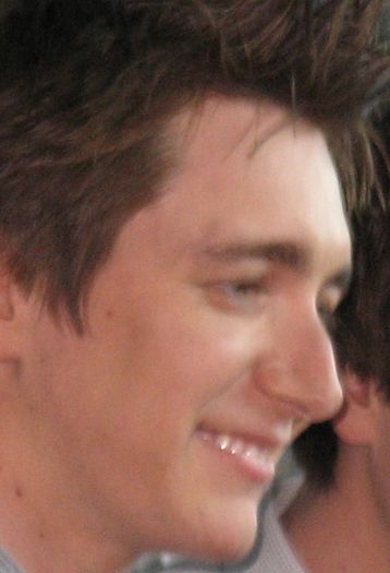 Oliver Phelps
