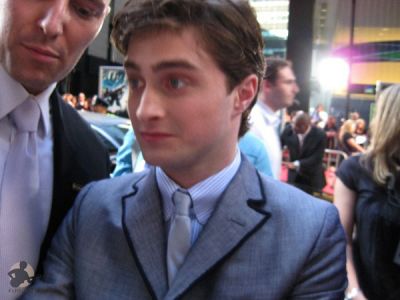 Dan Radcliffe Looking Terrfied of Us (or our Banner)
credit: AerynBlack
