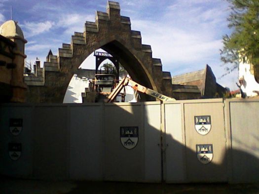 hogsmeade entrance
